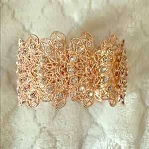 Rose gold/ diamonds bracelet